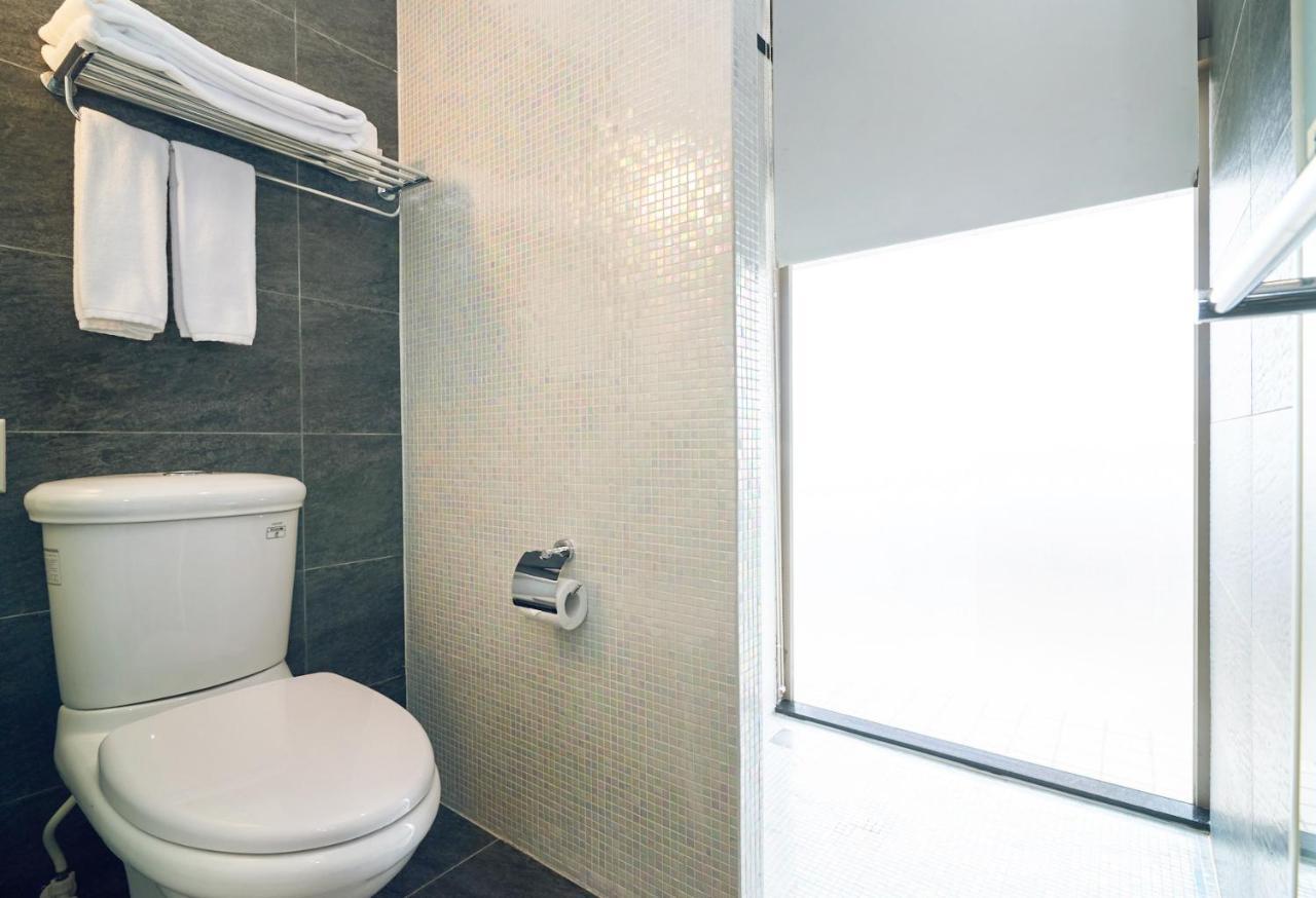 Check Inn Express New Taipei Tamsui Extérieur photo